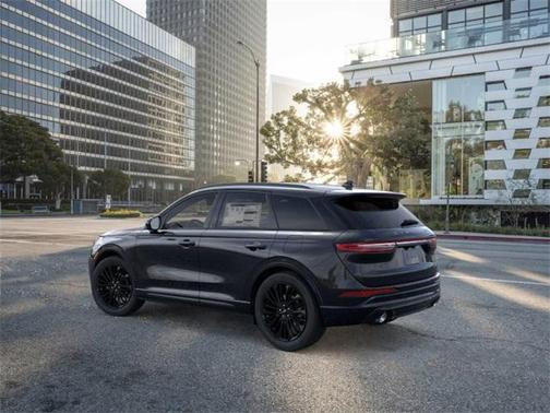 2026 Lincoln Corsair PREMIERE