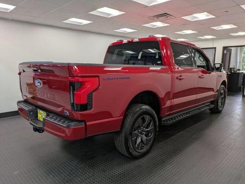 2024 Ford F-150 Lightning Flash
