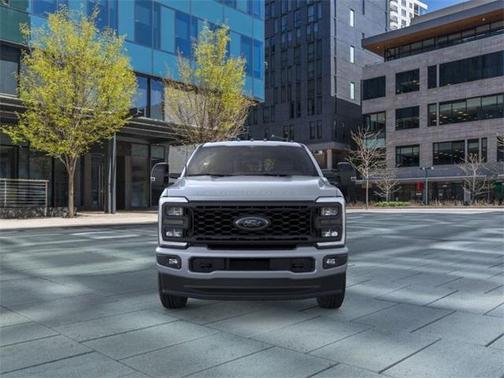 2025 Ford F-350 Lariat Super Duty