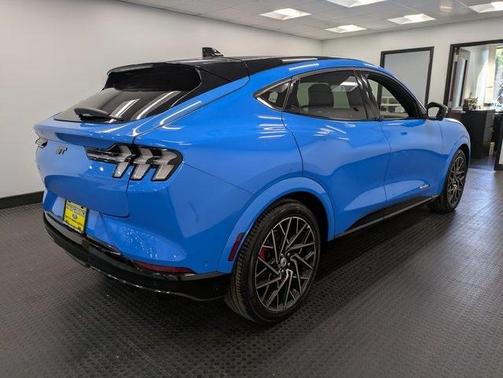2022 Ford Mustang Mach-E GT