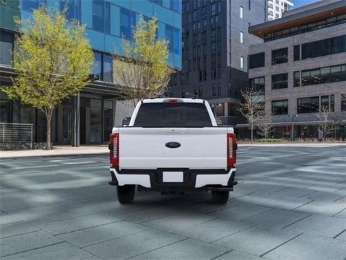 2025 Ford F-350 Lariat Super Duty
