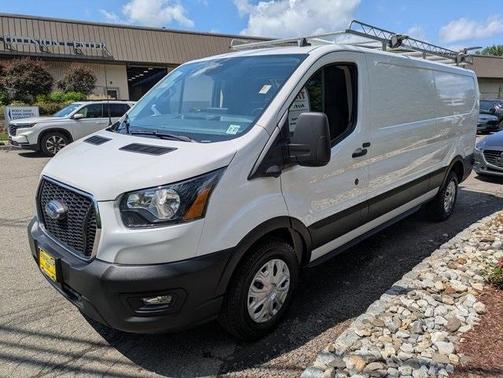 2022 Ford Transit-250 Base