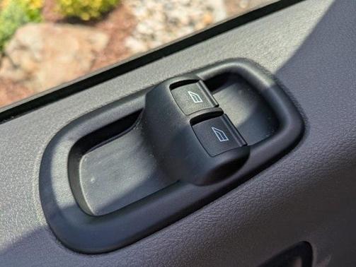 2022 Ford Transit-250 Base