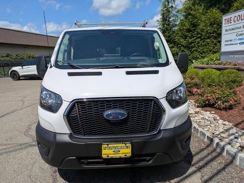 2022 Ford Transit-250 Base