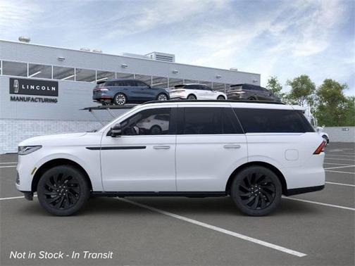 2025 Lincoln Navigator Reserve