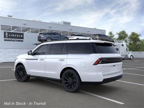 2025 Lincoln Navigator Reserve