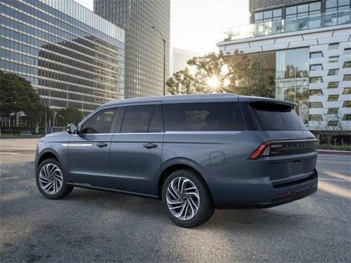 2025 Lincoln Navigator L Reserve