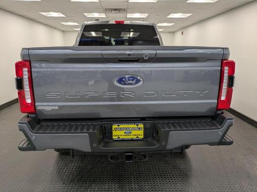 2024 Ford F-350 Lariat Super Duty