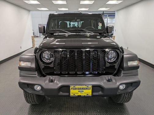 2020 Jeep Gladiator Sport