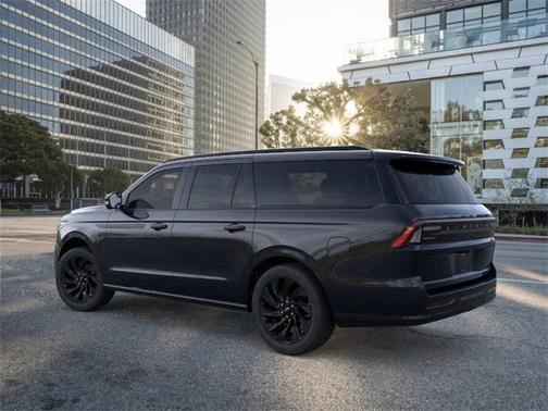2025 Lincoln Navigator L Reserve