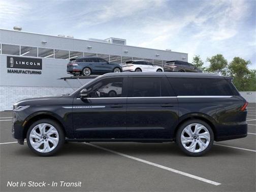 2025 Lincoln Navigator L Reserve