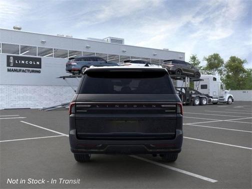 2025 Lincoln Navigator L Reserve