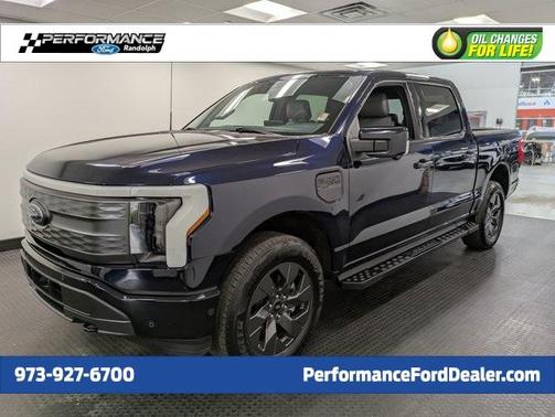 2023 Ford F-150 Lightning LARIAT