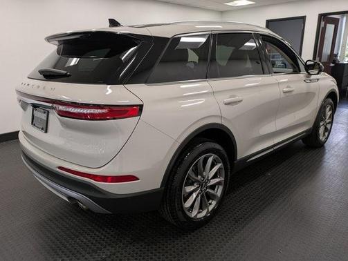 2021 Lincoln Corsair Standard