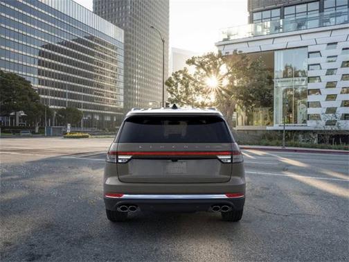 2025 Lincoln Aviator Premiere