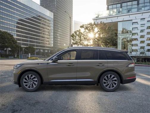 2025 Lincoln Aviator Premiere