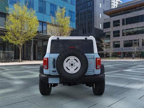 2025 Ford Bronco Heritage Edition