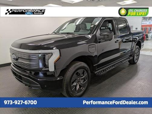2023 Ford F-150 Lightning LARIAT