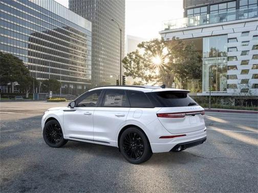 2026 Lincoln Corsair Reserve