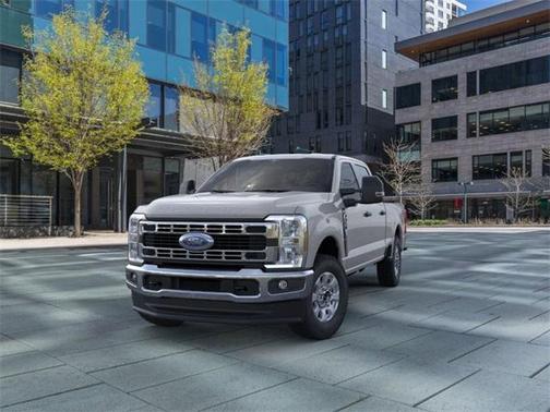 2025 Ford F-350 XLT