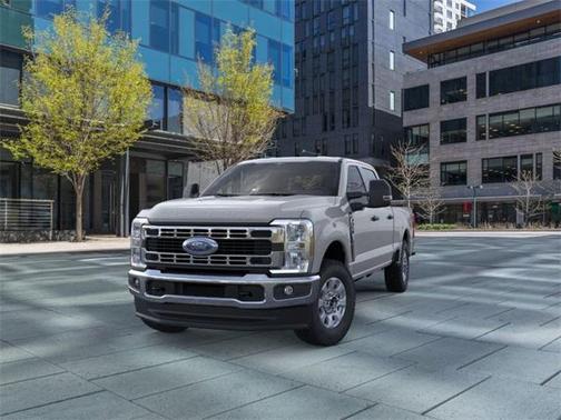 2025 Ford F-350 XLT