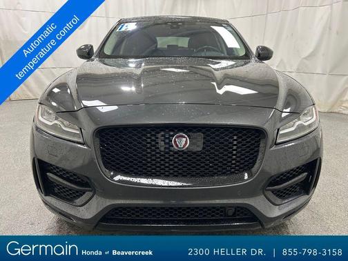 2019 Jaguar F-PACE 30t R-Sport