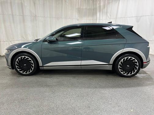 2022 Hyundai IONIQ 5 Limited