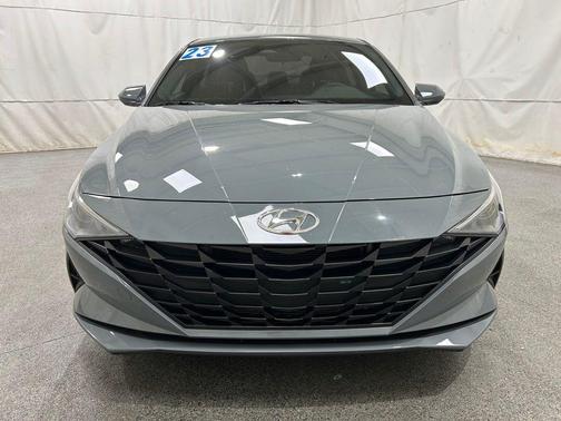 2023 Hyundai ELANTRA HEV Blue