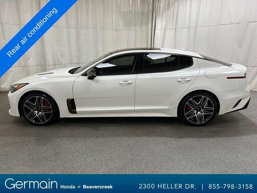 2023 Kia Stinger GT2