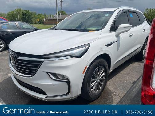 2022 Buick Enclave Essence