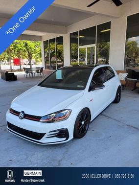 Pure White 2021 Volkswagen Golf GTI 2.0T SE