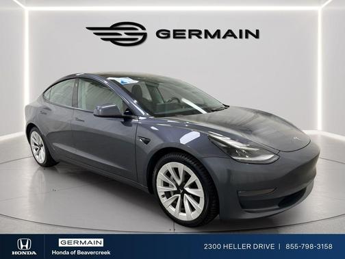 Midnight Silver Metallic 2022 Tesla Model 3 Long Range