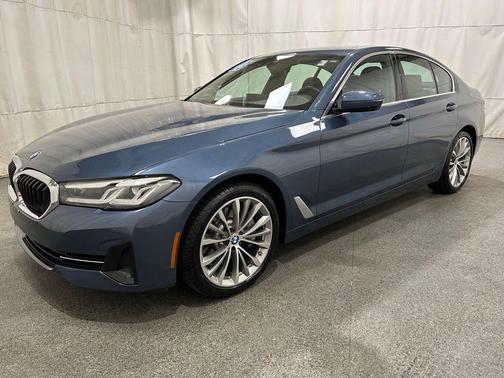 2023 BMW 530 i