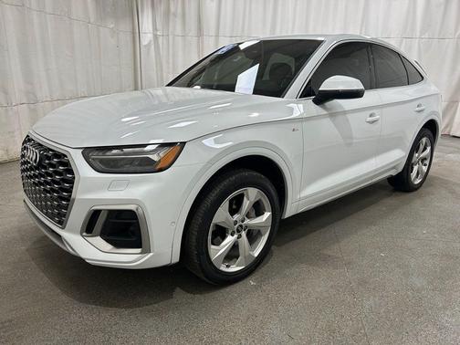 2023 Audi Q5 45 S line Prestige