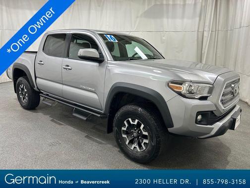 2016 Toyota Tacoma SR