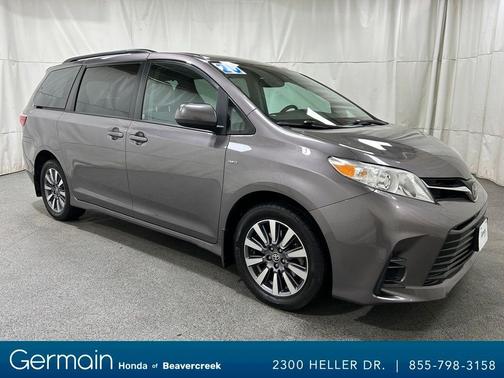 2020 Toyota Sienna LE