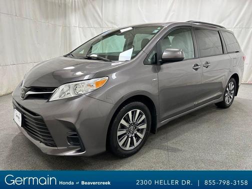 2020 Toyota Sienna LE