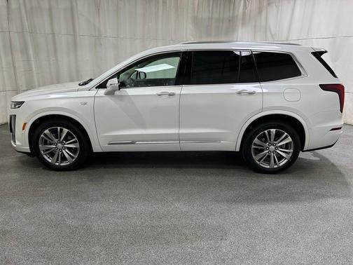 2023 Cadillac XT6 Premium Luxury AWD