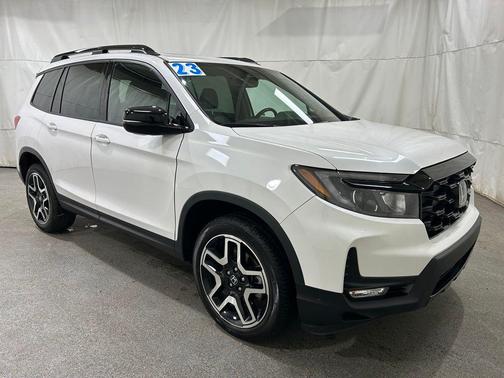 2023 Honda Passport Elite