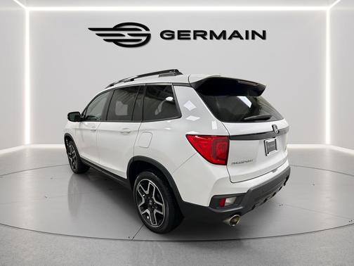 Platinum White Pearl 2023 Honda Passport Elite