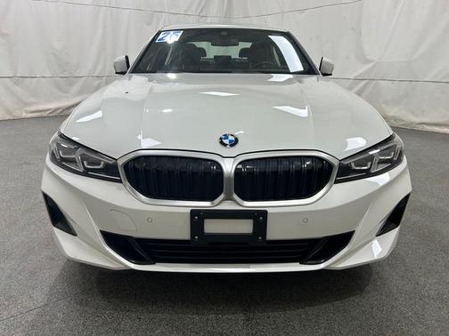 2024 BMW 330 i xDrive