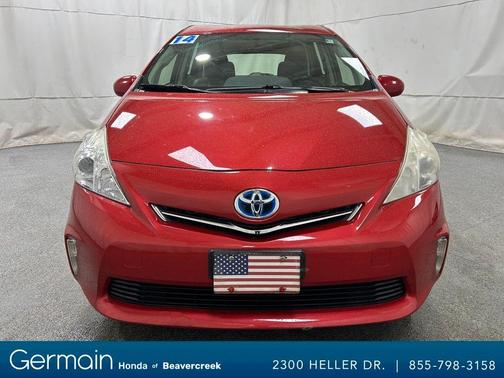 2014 Toyota Prius v Two