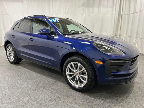 2025 Porsche Macan T