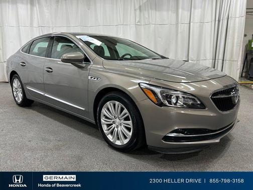 Pepperdust Metallic 2019 Buick LaCrosse Essence