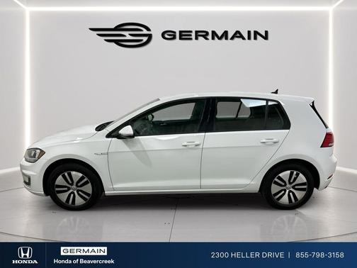 Pure White 2019 Volkswagen e-Golf SE