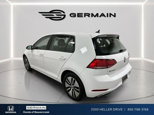 Pure White 2019 Volkswagen e-Golf SE