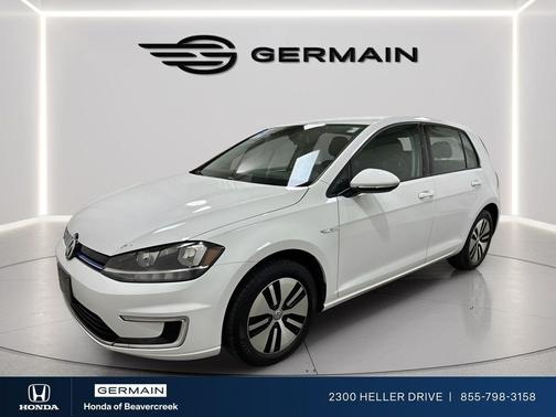 Pure White 2019 Volkswagen e-Golf SE
