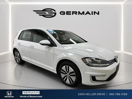 Pure White 2019 Volkswagen e-Golf SE