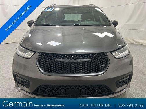 2022 Chrysler Pacifica Touring-L