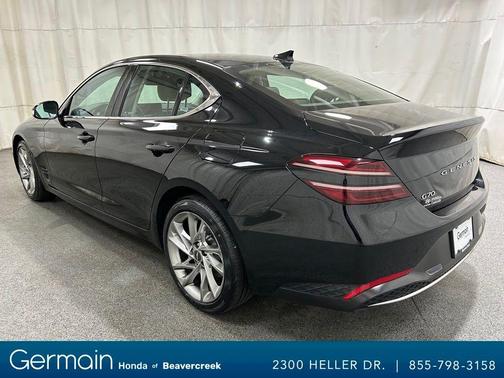 2022 Genesis G70 2.0T